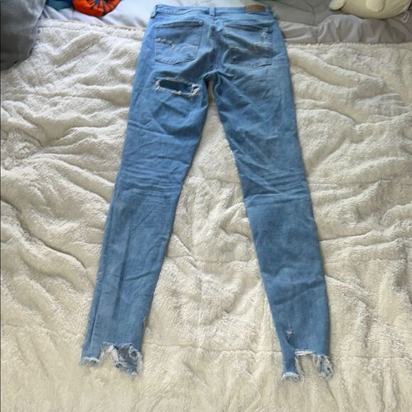 American Eagle Outfitters Women's Blue Distressed Jeans size 2 hi-rise - Picture 8 of 8